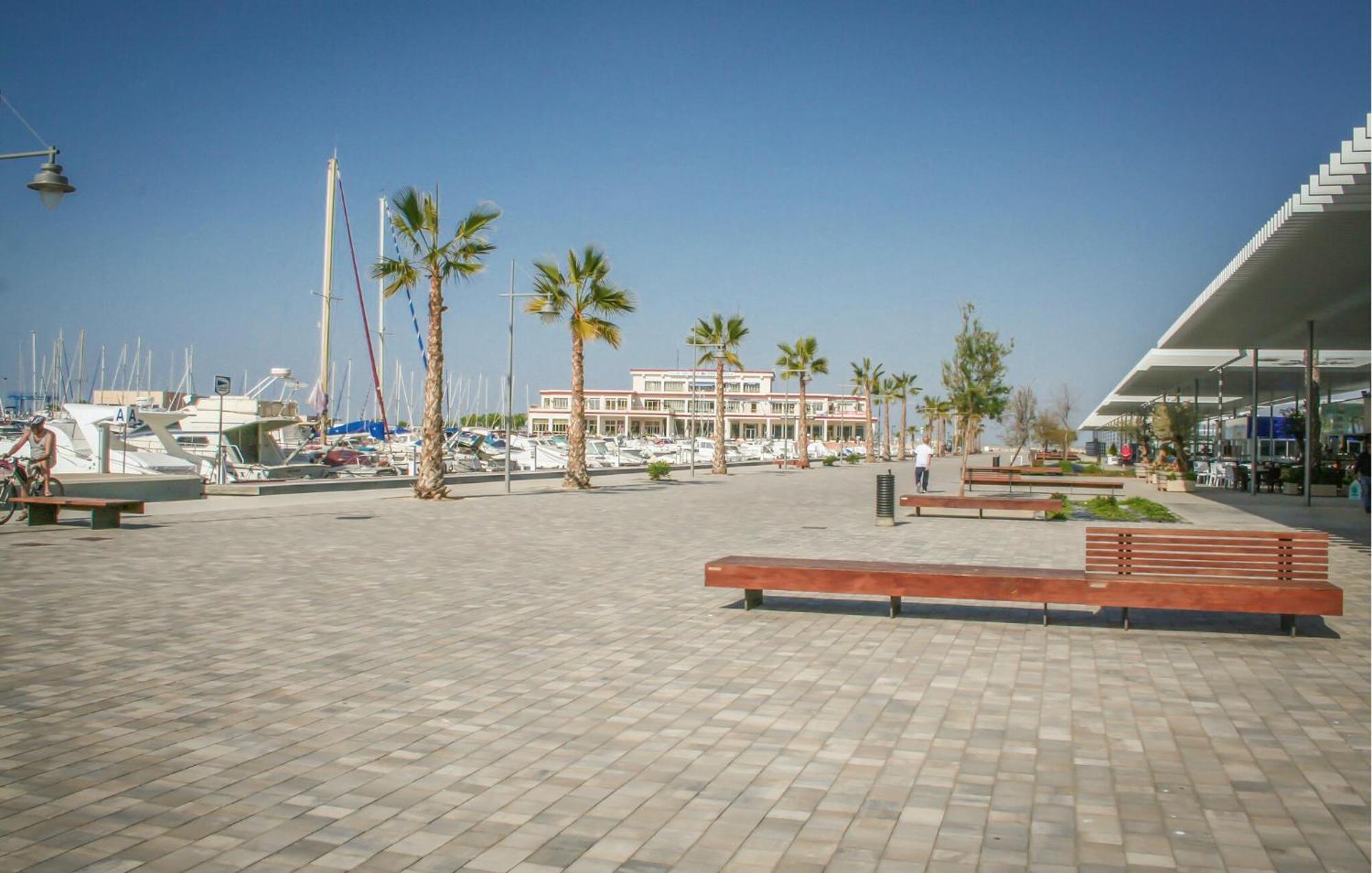 Amazing Apartment In Santa Pola Exterior foto